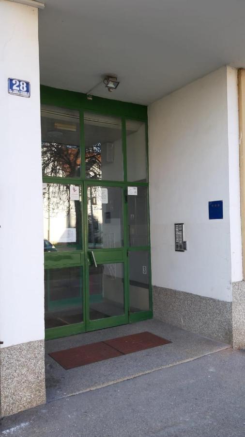 Art Studio Airport Zagreb Велика Горица Екстериор снимка